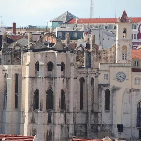 アパート Largo Trigueiros Light-filled Loft