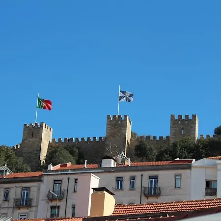 Largo Trigueiros Light-filled Loft リスボン